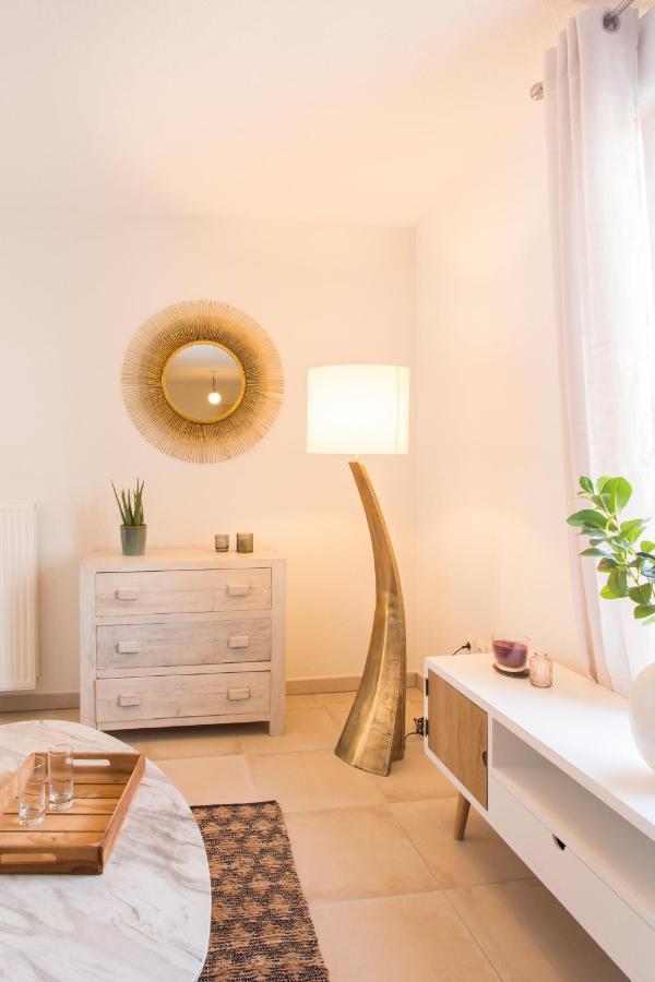 Zenao Appart'Hotels Villeneuve-lès-Avignon Exteriör bild