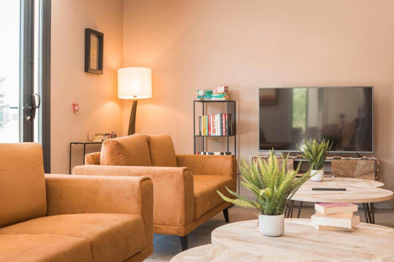 Zenao Appart'Hotels Villeneuve-lès-Avignon Exteriör bild