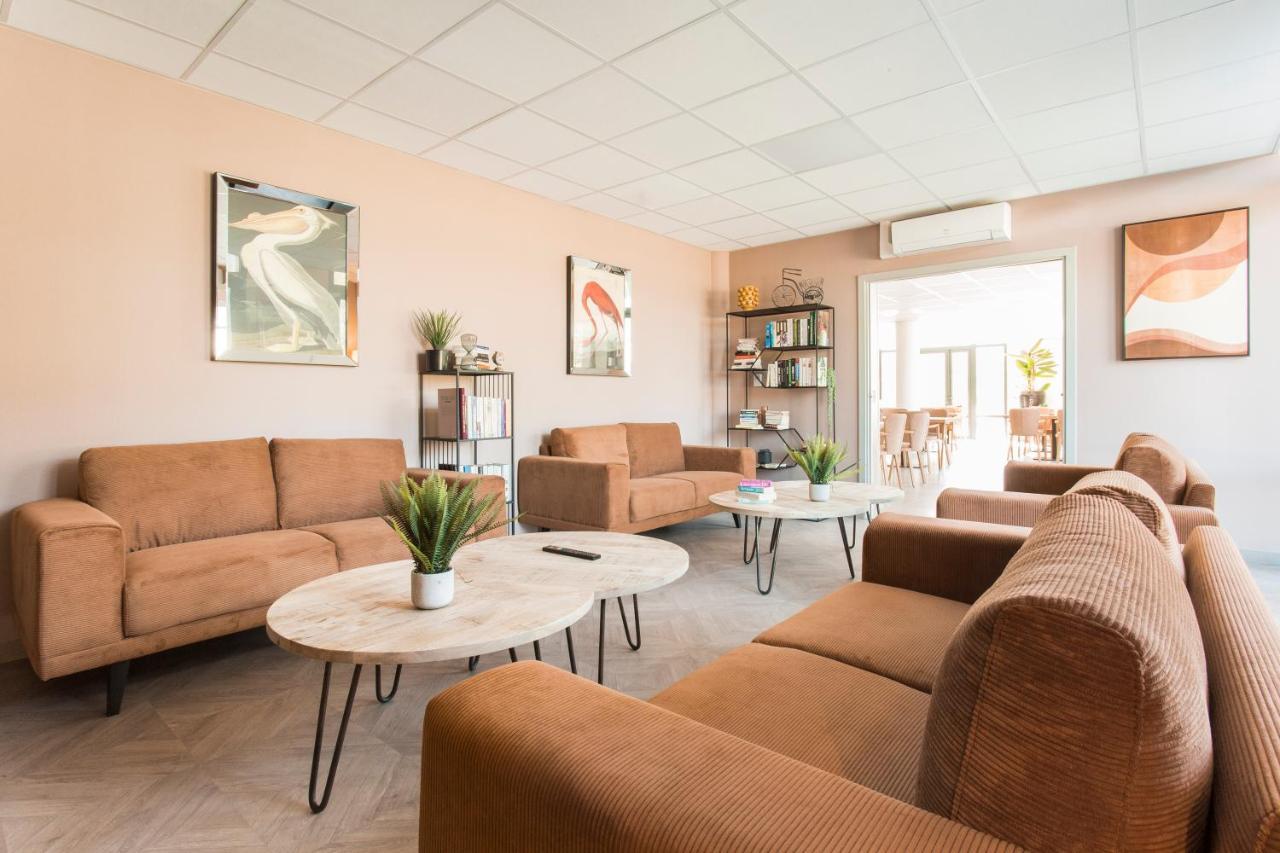 Zenao Appart'Hotels Villeneuve-lès-Avignon Exteriör bild