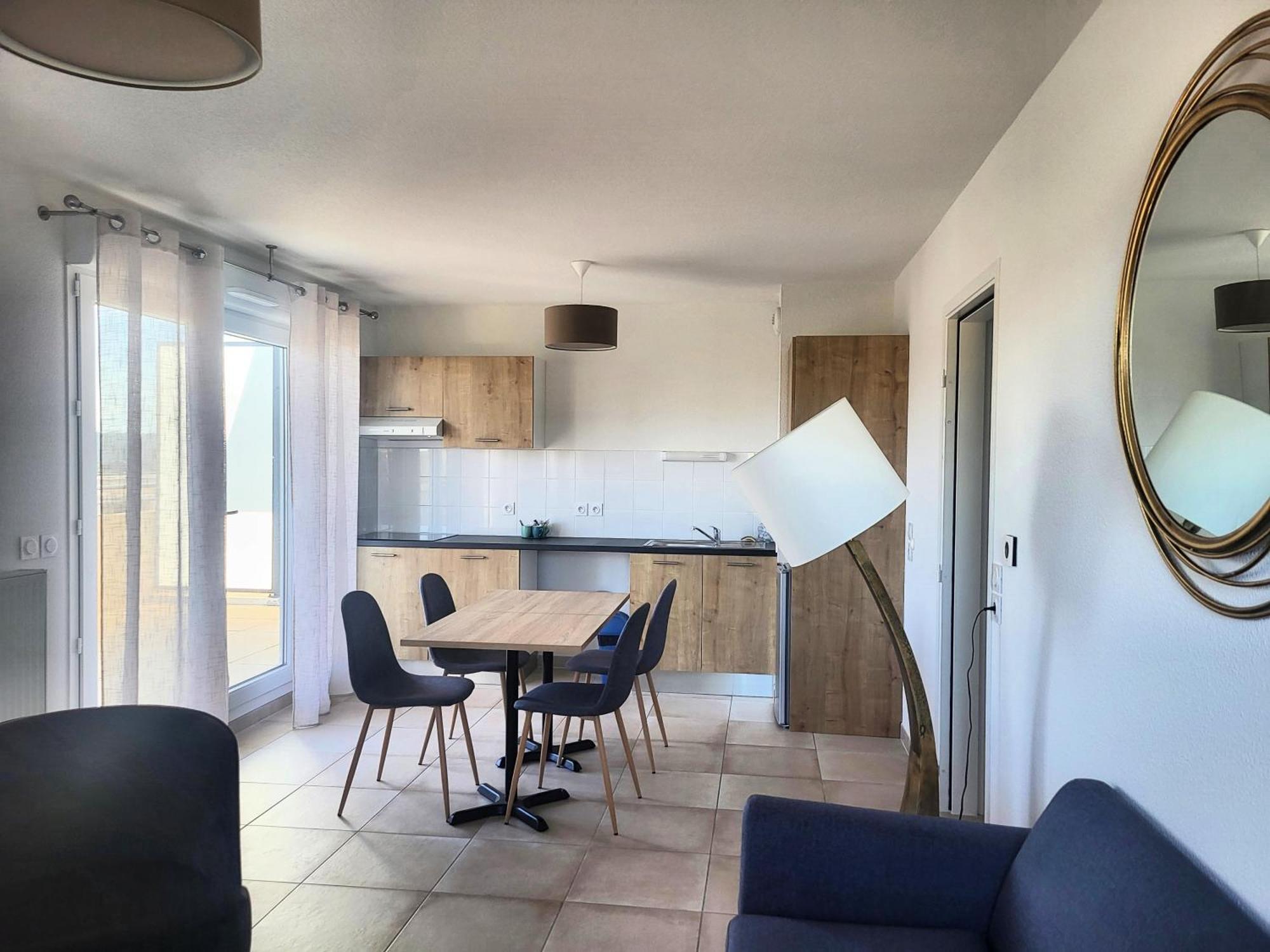 Zenao Appart'Hotels Villeneuve-lès-Avignon Exteriör bild